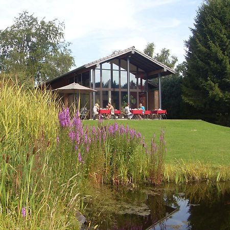 B&B La Romance Du Lac Robertville Exterior photo